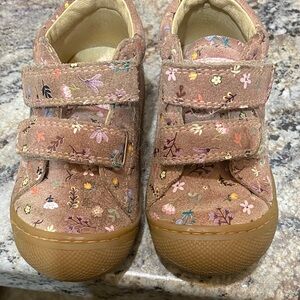 Naturino Brown Floral Baby Shoes with Velcro